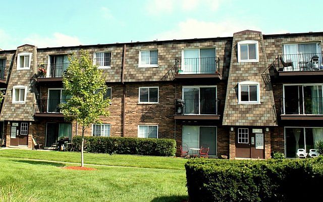 1st image of 9408 Bay Colony Dr APT 2S