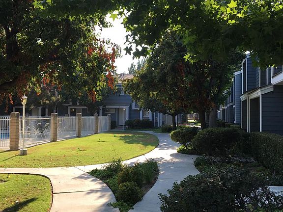 3rd image of 15735 Nordhoff St Unit 4
