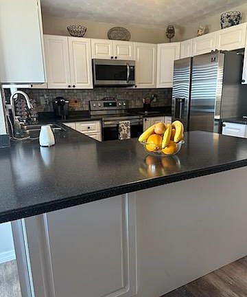 4th image of 10706 W Beach Pkwy