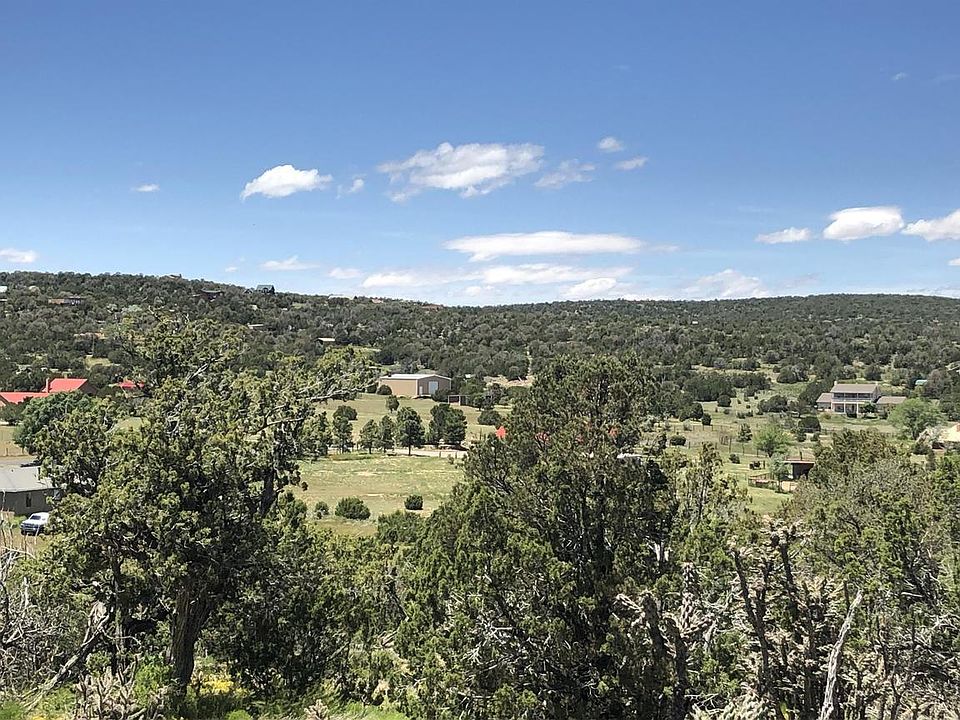 1st image of 17 Abajo Ct