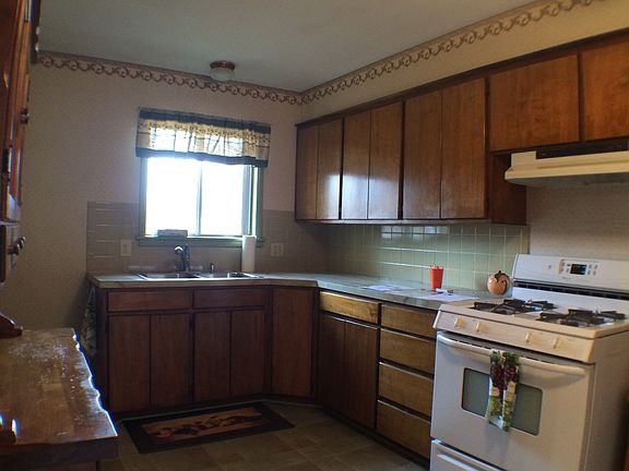 5th image of 1402 E Scott Ave