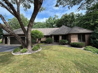 7625 128th St W, Apple Valley, MN 55124