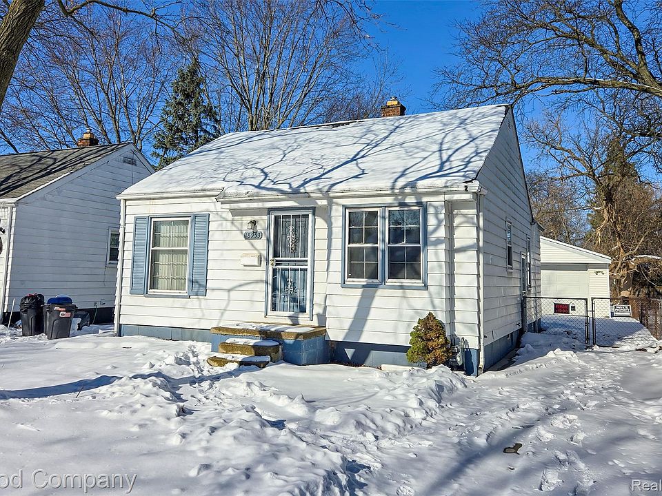 1st image of 18953 Woodcrest St