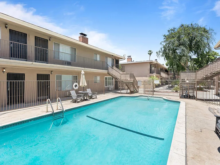 School Circle Apartments - Riverside, CA — Photo 70