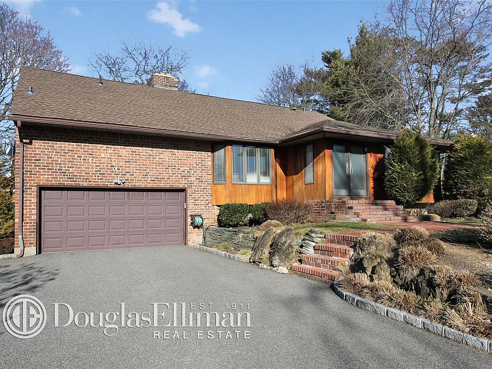 1st image of 19 Hedgerow Ln