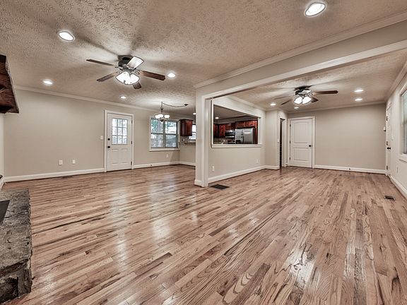5th image of 6550 Valley Dr