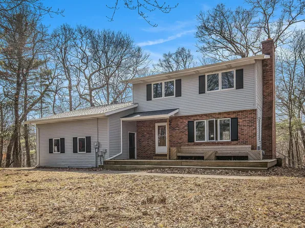 251 W Baldwin Lake Dr, Greenville, MI 48838