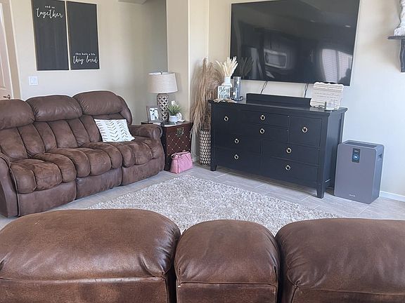 5th image of 4580 Latigo Dr