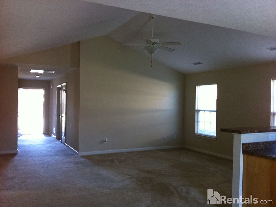 2nd image of 2632 Kearney Ridge Blvd