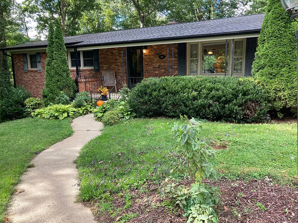 50 Faircrest Rd