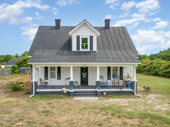 902 River Rd, Selma, NC 27576