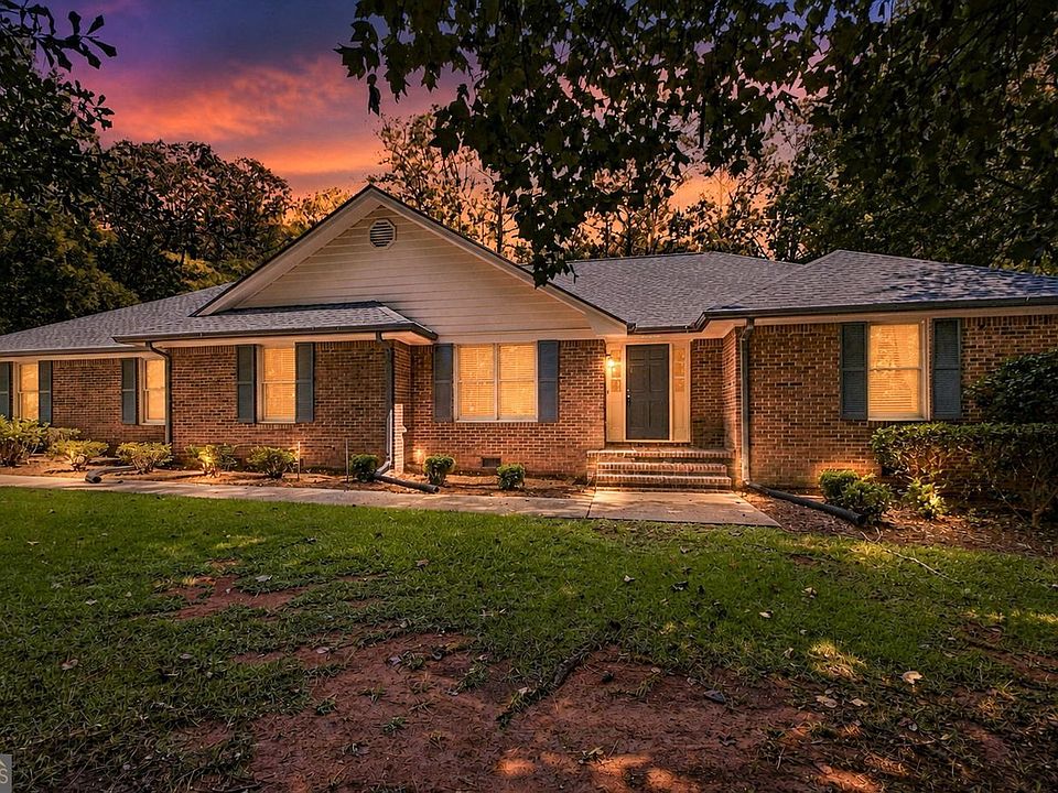 1st image of 131 Plantation Way