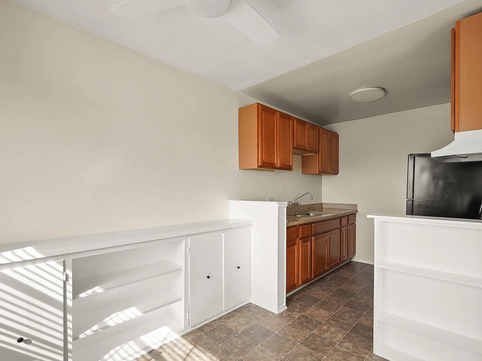 1 bed, 650 sqft, $2,550 — Photo 3
