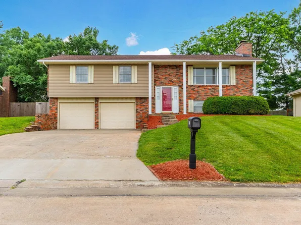 1722 Beacon St, Mexico, MO 65265