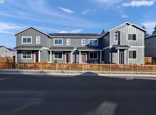 448 SW 32nd St, Battle Ground, WA 98604