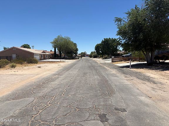 2nd image of Reed Pl