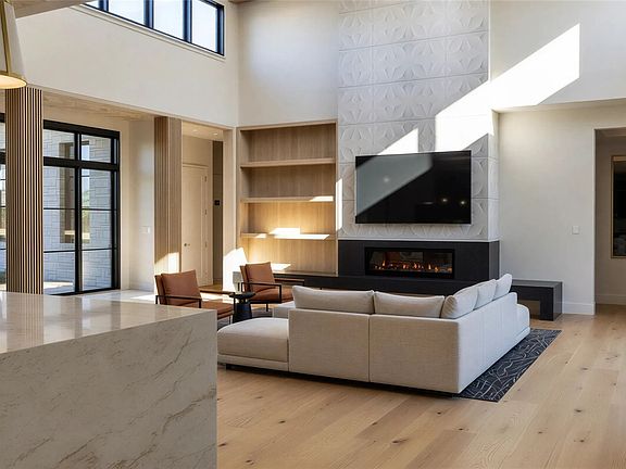 4th image of 1536 Four Seasons Dr