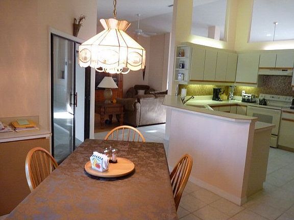 4th image of 74 Whispering Pine Dr