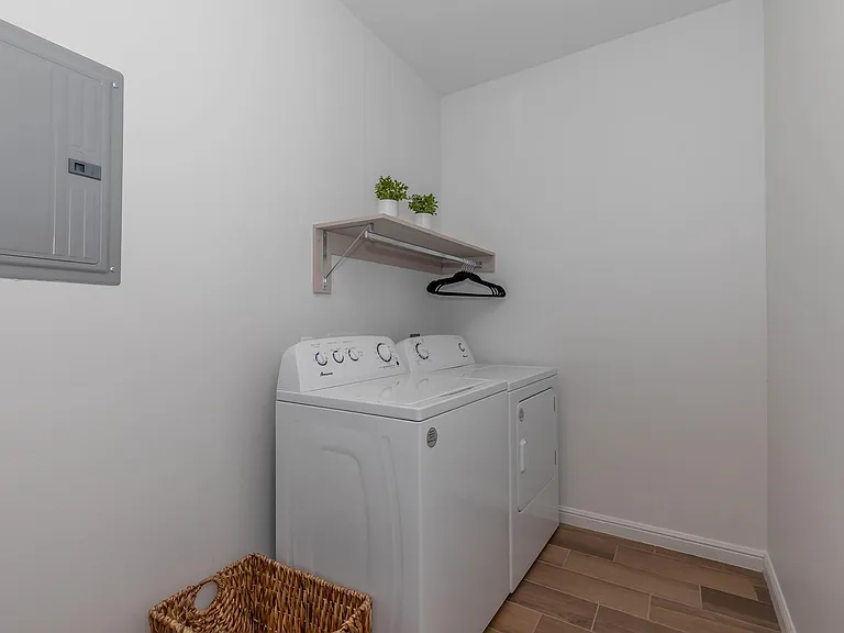 2011 Terrica Lane Square B1 2X2 #1-132 — Photo 11