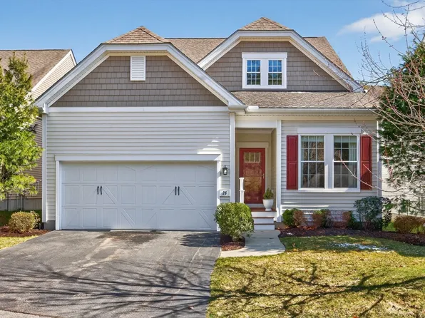 26 Kensington, Plymouth, MA 02360