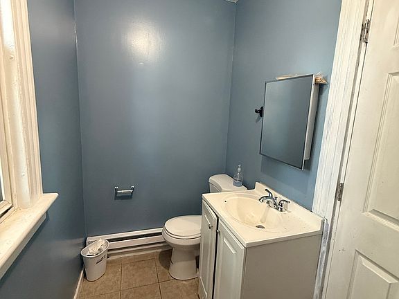 5th image of 60 Morningside Avenue