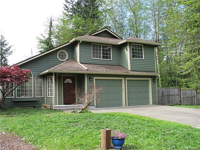 1st image of 745 Fox Run Dr NW
