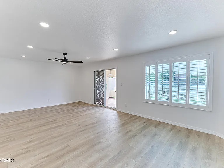 9019 W Acoma Dr — Photo 10
