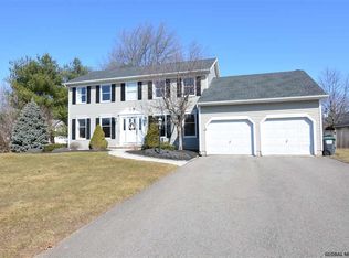 4101 Stonefield Way, Guilderland, NY 12084