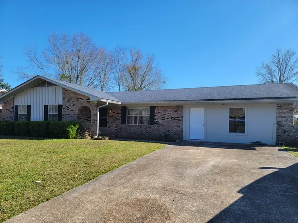 54 Emerald Cv, Gulfport, MS 39503