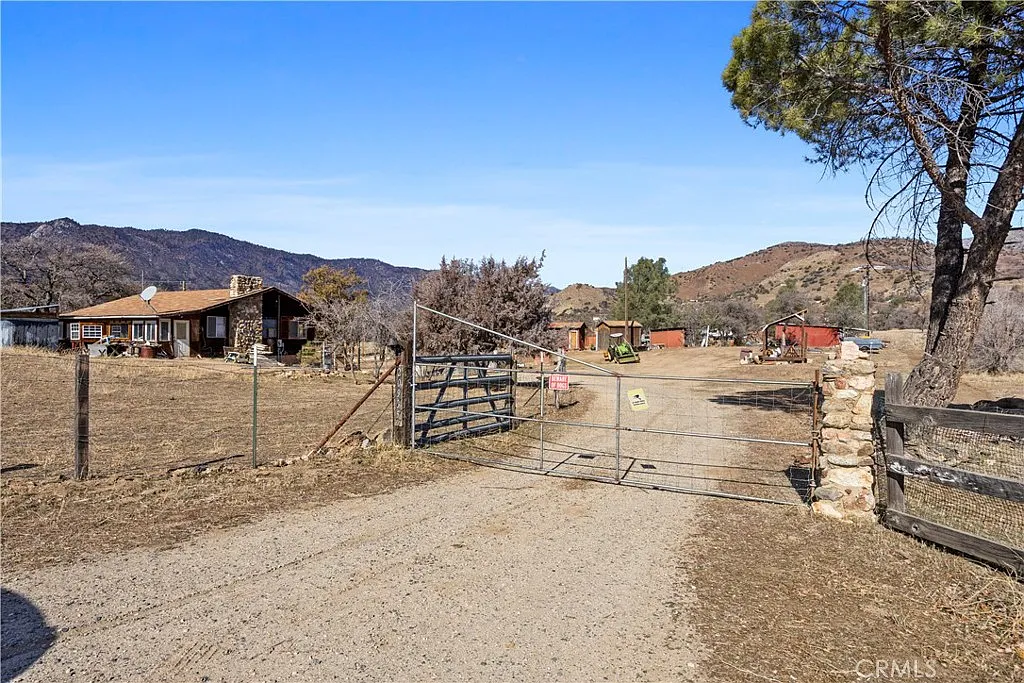 20935 Schell Ranch Rd photo 1