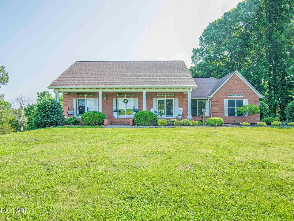 1st image of 630 Kenny Brook Ln