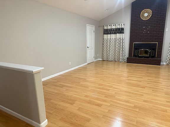 2nd image of 3702 Rosemar Ave