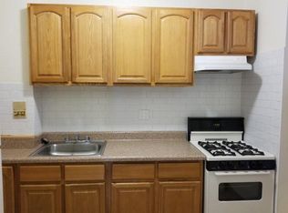 31-19 47th St #2, Astoria, NY 11103