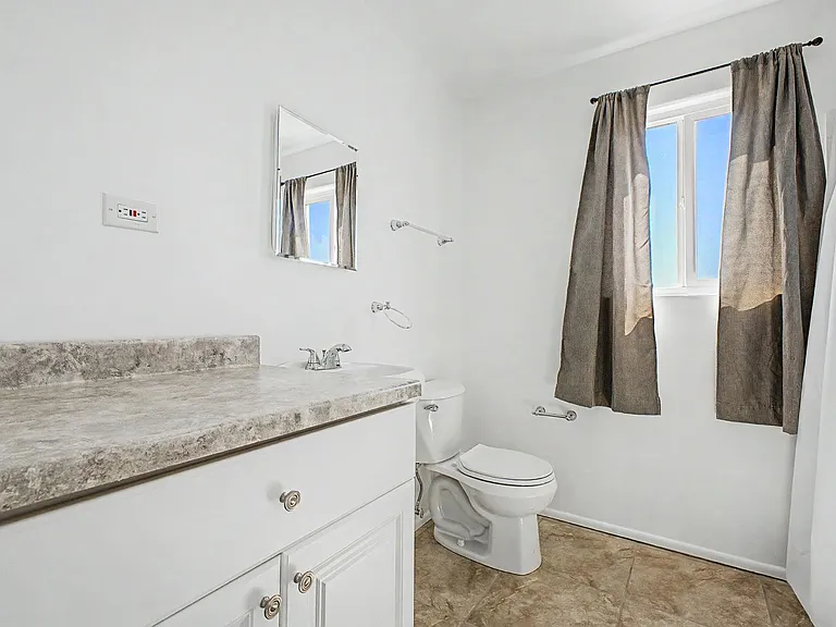 34233 W Sahuaro St — Photo 21