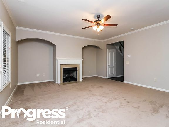 2nd image of 226 Ascott Ln #1