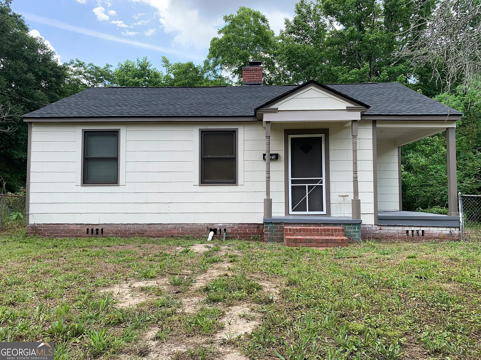 3323 Mary Dr photo 1