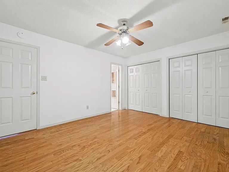 109 Larkspur Holw — Photo 8