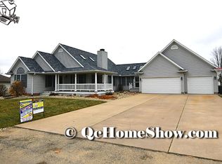 20 Prarie Dawn Dr, Geneseo, IL 61254