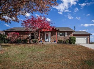 104 Penny Ln, Shiloh, IL 62221