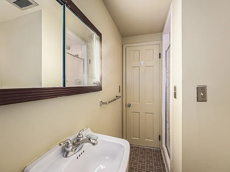 6875 Kalamazoo Ave SE — Photo 20