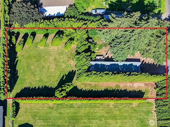 2nd image of 3020 Airway Street SE