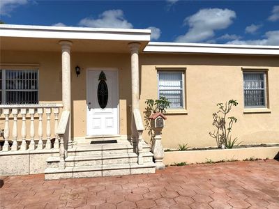 71 W 42nd St, Hialeah, FL, 33012