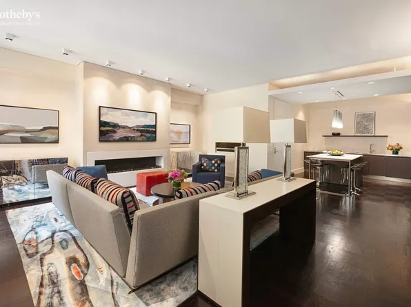 15 East 70th Street image 3 of 9