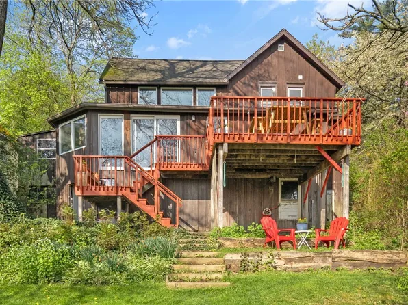 721 Cliff St, Ithaca, NY 14850