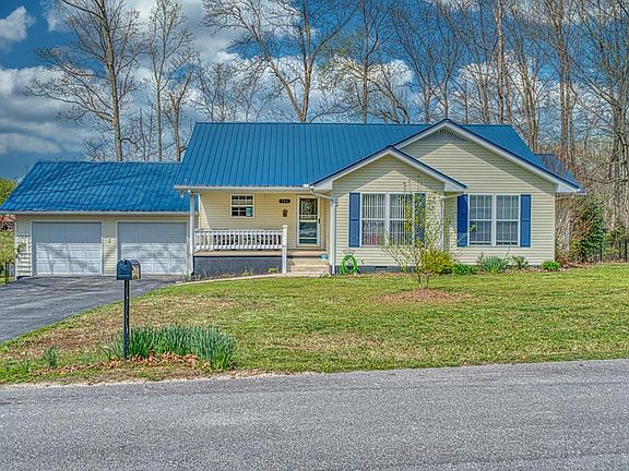2nd image of 591 Shady Oak Dr