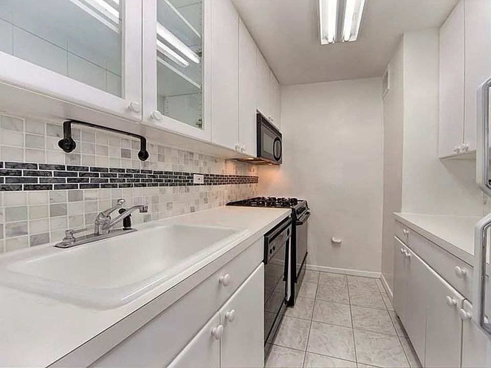 1st image of 382 Central Park W APT 17H