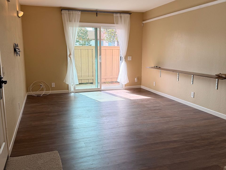 1st image of 4015 Porte La Paz Unit 136