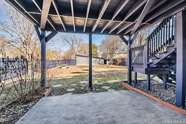 203 Eleanor Ave — Photo 24