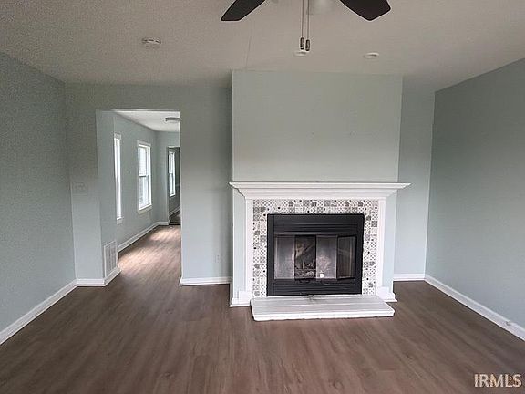5th image of 706 Hess Ave