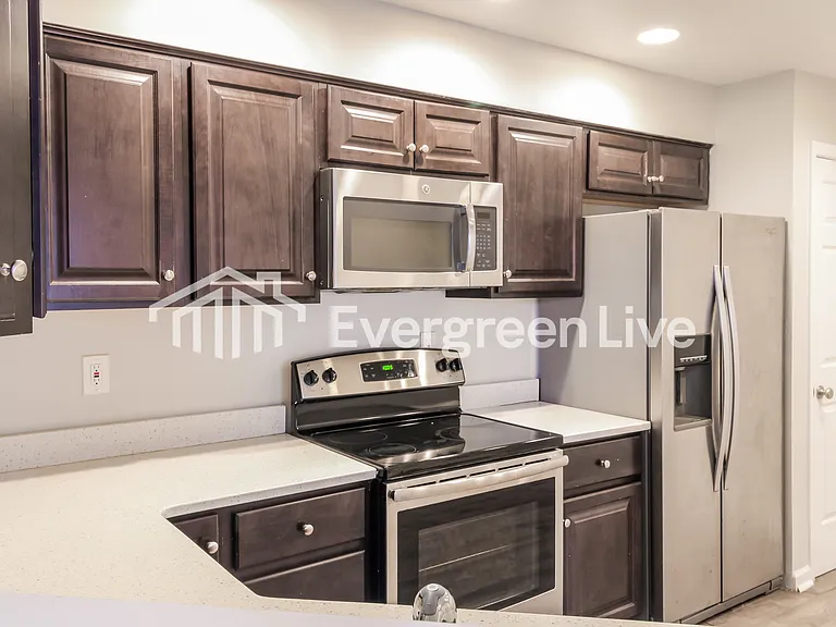 9210 Leigh Choice Ct — Photo 9
